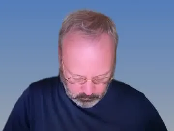 xarkevis — Listening to musing and chatting for a little bit.