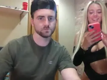xoprincesspeachxo — tops off [998 tokens remaining]