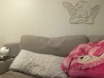 xoxo_roseee — ride pillow and drool  ;) lush is in! I #bestpvt #young #fun #horny #bestbutt #pvt [66 tokens remaining]