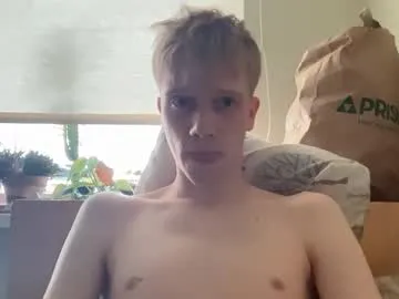 xtraxxlucas — Welcome to my room! - Goal: i will cum [2000 tokens left]
