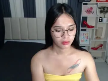 xxbigcockchloexx — Xxbigcockchloexx's room #mistress #asian #new #shaved #bigcock #petite