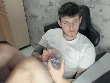 xxxrussel — finger in ass #gay #pvt #bigass #cum #young [695 tokens remaining]