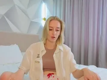 yeah_i_want — GOAL:  Sock tease+thigh massage [9 tokens remaining] Hey I Loe. I like to tease and dream #new here #blonde #teen #skinny #18