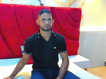 yeferson_scott — Freechat on Chaturbate