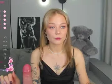your_alice0 — GOAL: Lick finger [48 tokens left] #bigass #new #anal #pvt #lovenseon