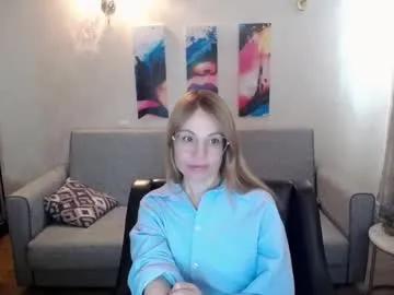 your_crush_12 — GOAL: Defile [20 tokens remaining] Welcome to my room! #smalltits #blonde #shy #milf #glasses