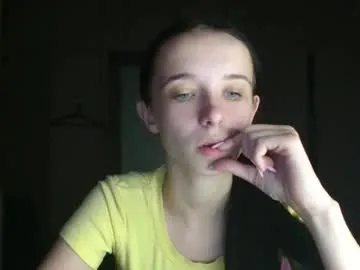 yuliastar — GOAL: Welcome to CB [75 tokens remaining] Welcome to my room! #shy #teen #young #skinny #new