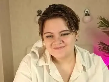 z_love_z — GOAL: Sexy Dance [23 tokens remaining] Welcome to my room! #feet #bbw #shy #18 #new