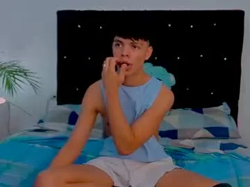 zacktorres_ — GOAL: Sexy Dance [130 tokens remaining] Welcome to my room! #feet #twink #dick #bigass #new