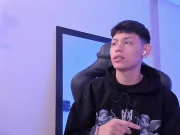 zeus_blaze — GOAL: hi sexy Zeus [9 tokens remaining] tonight I really want us to play with my ass to dawn  #new #gay #bigcock #18 #feet