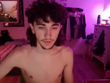 zipdown_ — wsp come chill #young #chat