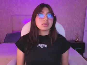 zoe_capelli — Show Feet [15 tokens left] #18 #teen #bigass #daddy #cum