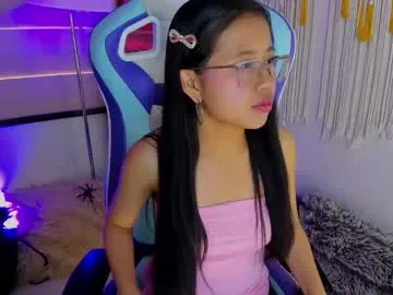 zoe_skyler — GOAL: oil tits + spank tits x5 [98 tokens remaining] Welcome to my room! #smalltits  #new  #cute  #skinny  #18