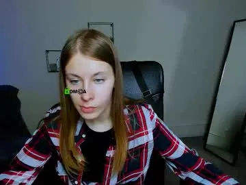 zoe_wind — GOAL: make me happy [100 tokens remaining] Welcome to my room! #18 #new #teen #smoke #young