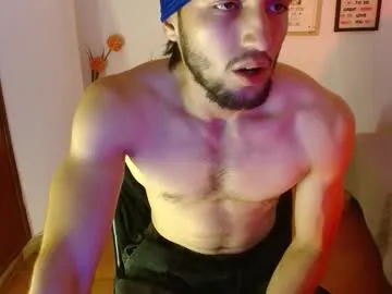 zyon_benet1 — SMOKE [200 tokens left] #cock #muscle #cum #latino #pvt