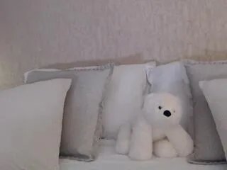 vicky_ink — Freechat on Flirt4Free