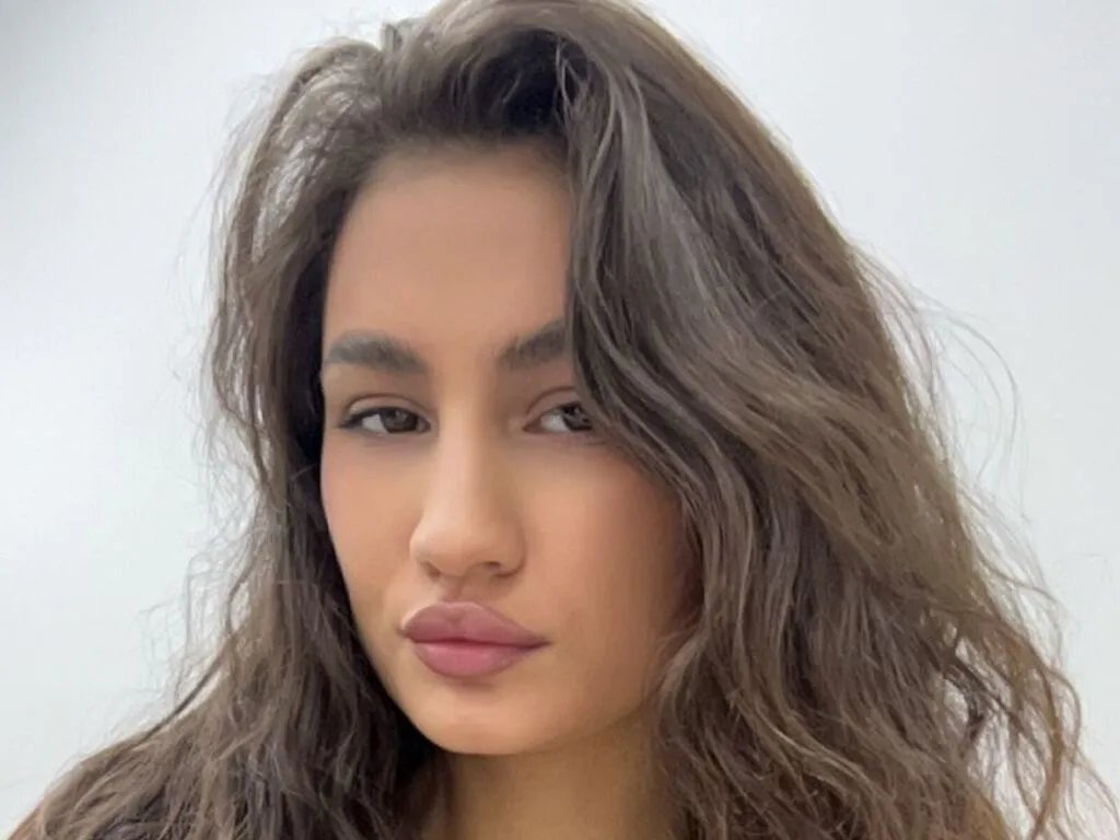 AdeleLane — Most of all, I like to create an atmosphere of comfort and lightness, when everyone can be themselves and feel special. I appreciate sincerity in communication and I like it when people are open and real.