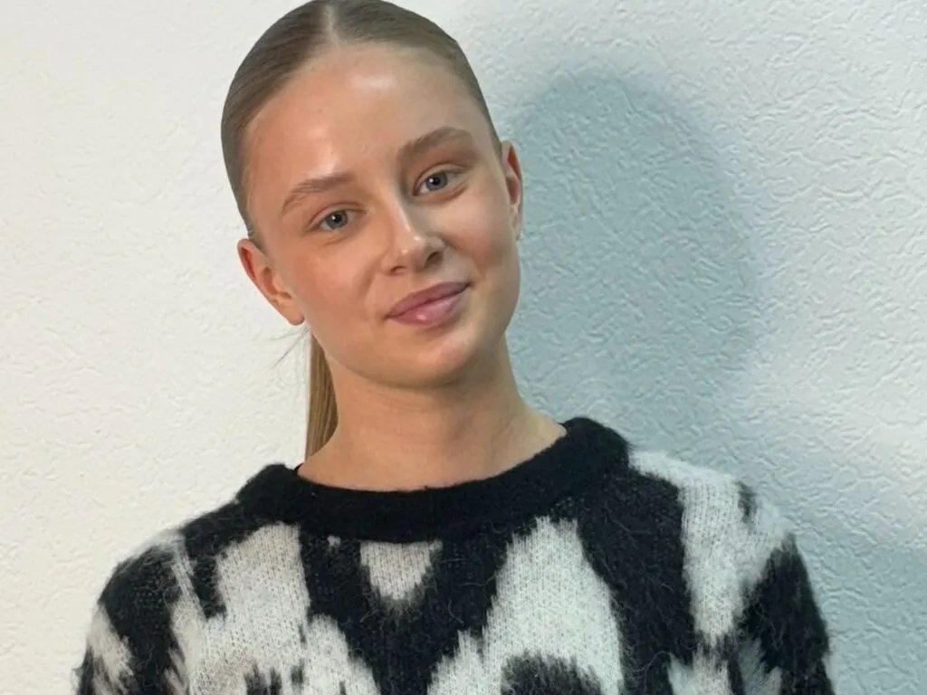 MarthaKraichely — Exclusive beauty, classy vibes, and private pleasure 
I'm not for everyone --- only for those who appreciate quality and passion.
Show me your generosity and I'll show you perfection 