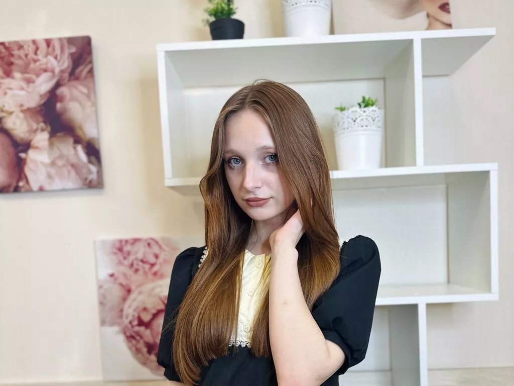 WandaAlkins — I like to dance, listen to the music to relax in the fresh air, play sports. But most of all, I love kittens