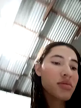 -Nicol — Show boobs