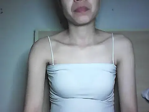 -Ninaa- — help me