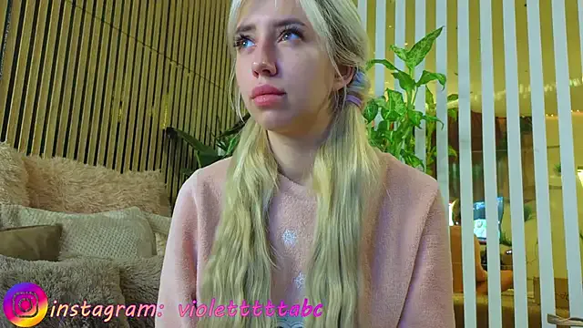 -violettttta- — Naked (30 min)