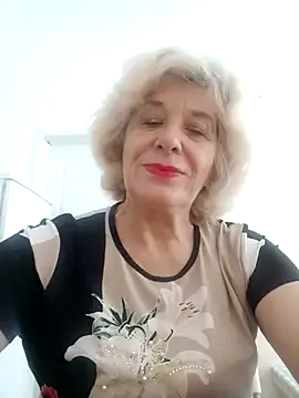 52MiaLove02 — Freechat on StripChat