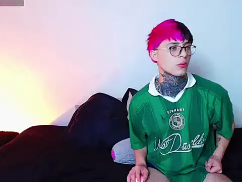 7saturno_candy7 — cum show + eat cum