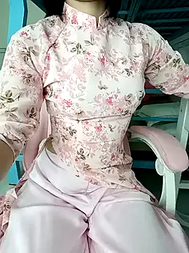 ___Erin___ — 2 fingers in pussy