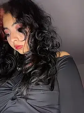 _Gothiccbitch_ — 100 spanks!
