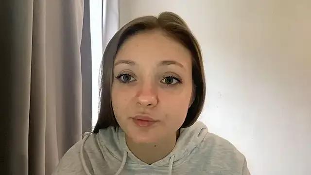 StripChat _petaI is Freechat _petaI — Stretch up and do a belly dance