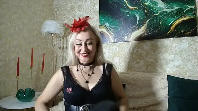 _Sara__Smith_ — full nude hot show with feathers