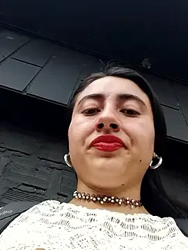_Sarah-Office1 — Take off my bra on the street 