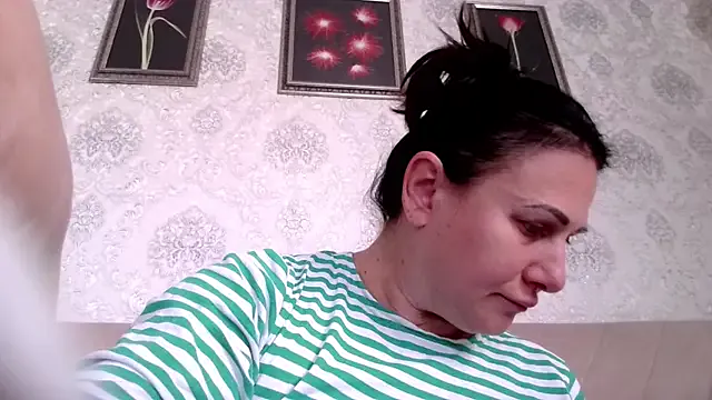 _sarairiti — Freechat on StripChat