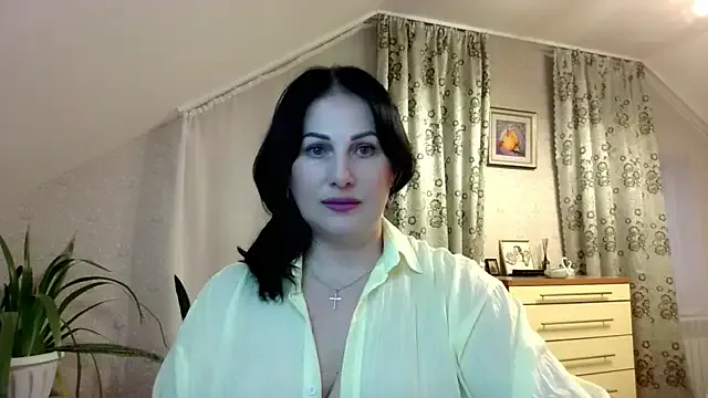 _sarairiti — Freechat on StripChat