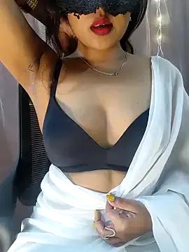 aadhyasai — Striptease me