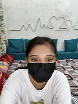 Aahanaaa — Freechat on StripChat