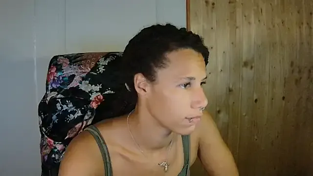 AaliyahHarris — Naked and 