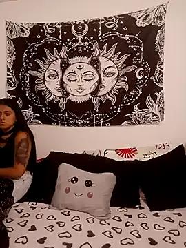 abby_n_emily — SHOW ASSHOLE