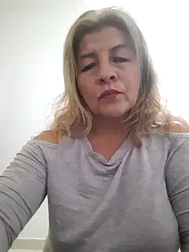 AbbyShows_ — Freechat on StripChat