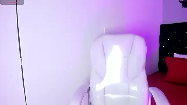 Abella_bunny — Hot and sexy naked with oil