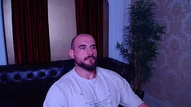 AdamJamesonn — make me cum
