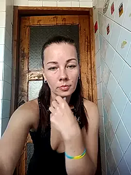 Adeline3302 — Freechat on StripChat