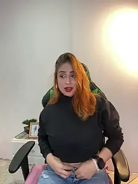Adeline_1 — show tits