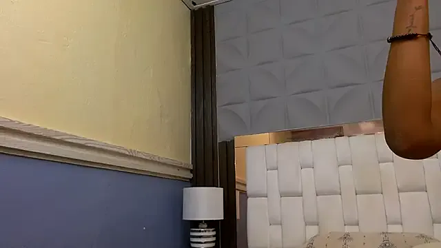 Adisson_Mils — I fuck my anus and pussy at the same tim