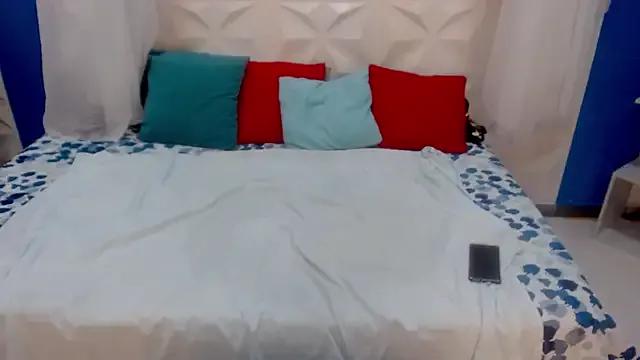 adisson_petite1 — doggy + open ass