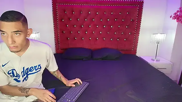 Adrian_and_Celeste — Spank her ass x7