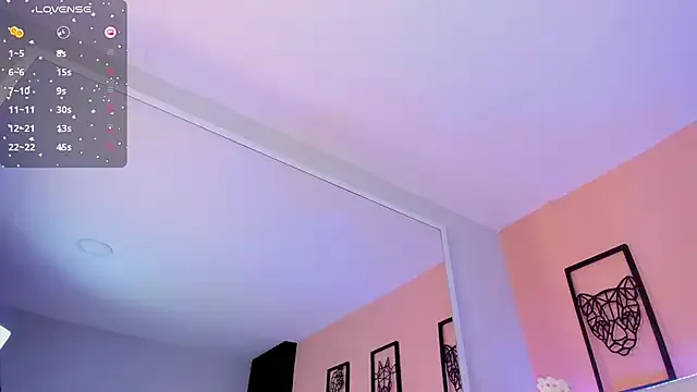 Adriana_Lorens — Plug anal doggys tyle + spanking 
