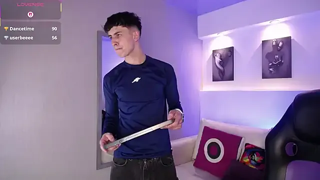 AdrianRinaldi — Show big cock and big balls