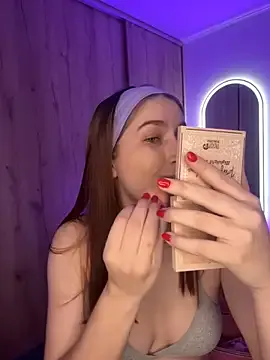 Agata_Holman — Squirt in you face